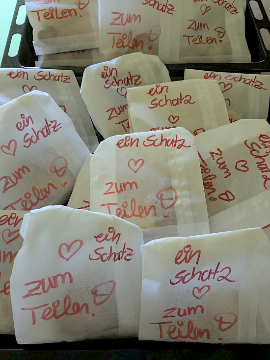 Was da wohl drin sein wird?